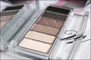 Dior Eye Reviver Illuminating Neutrals Eye Palette в оттенке 001