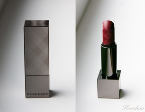 губная помада Burberry Lip Mist  в оттенке 214 Oxblood