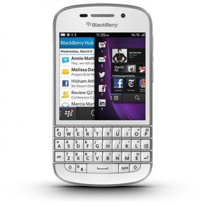 BlackBerry Q10 SQN100-2 3G белый