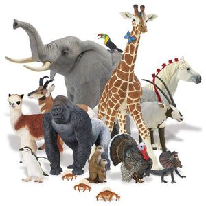 Фигурки животных или динозавтров типа Schleich