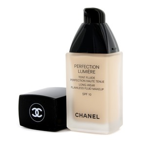 тональный крем Chanel Perfection Lumiere Fluide