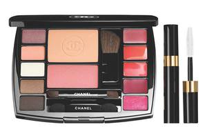 Chanel or Dior travel palette