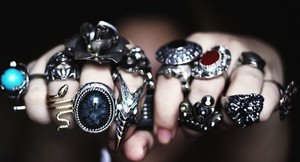 Серебряные кольца