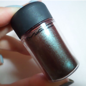 пигмент MAC blue brown