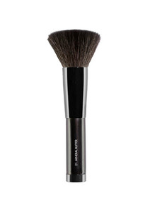 Brush 21: Mineral Buffer – Rae Morris