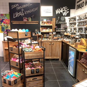 Косметика Lush