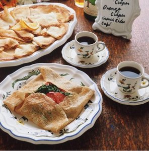 Позавтракать в кафе/ресторане