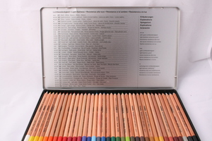 LYRA Набор цветных акварельных карандашей Rembrandt 36 шт
