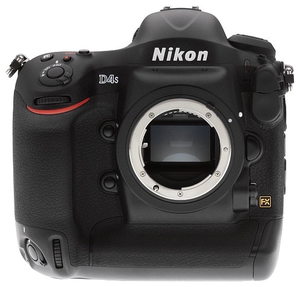 Nikon D4s