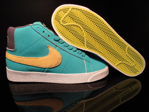 Nike Blazer