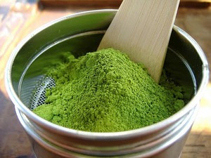 抹茶 - зелёный чай в порошке