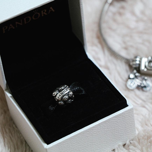 pandora family charm