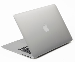 15-дюймовый MacBook Pro с дисплеем Retina