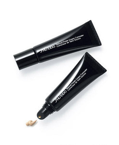 Shiseido Natural finish cream concealer