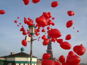 Воздушные шарики всех форм цветов и размеров! :)