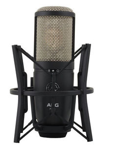 AKG P420