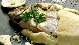 Fish baked in salt