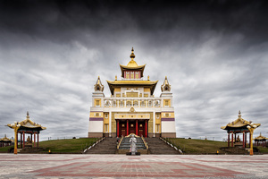 Побывать в буддийском храме