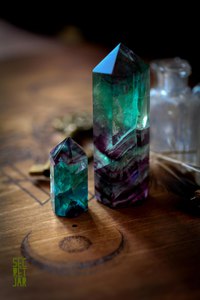 Флюорит 5-12 см