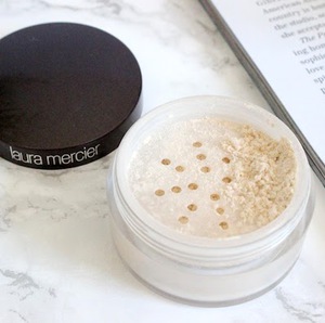 laura mercier translucent loose setting powder