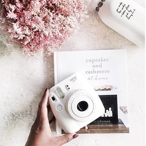 полароид instax