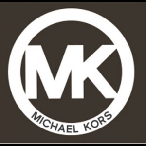 Все, что касается  MICHAEL KORS