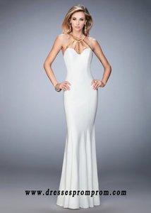 2016 La Femme 22329 Radiant Jeweled Fitted Jersey Prom Dress