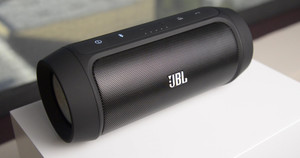 JBL Charge