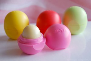 бальзам для губ Eos