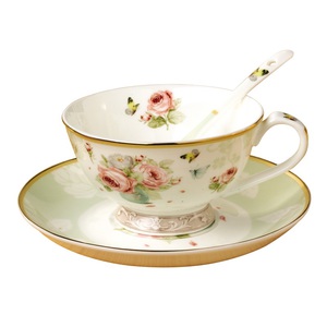 фарфоровая чашечка