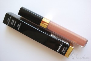 CHANEL lip gloss цвет  #206 BEIGE STAR