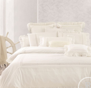 Постельное белье BELLE HOME