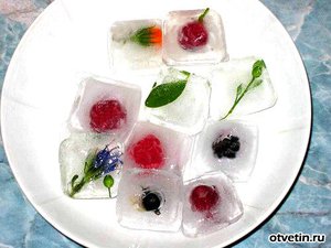 сделать фрукты во льду
