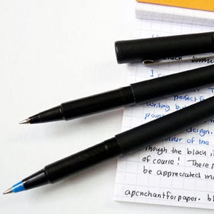 Uni-ball II Micro 0.5