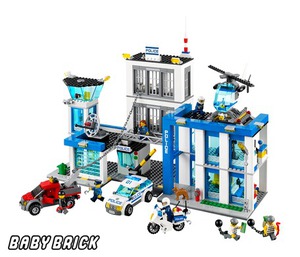 Lego полицейский участок