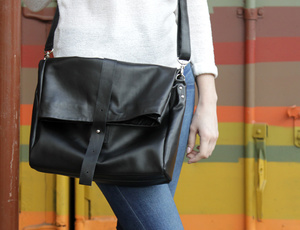 Сумка через плечо