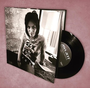 JOAN JETT TODD OLDHAM BOOK & 7"