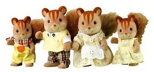 Семья белок sylvanian families