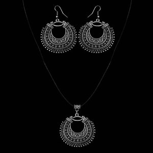 Ажурные украшения