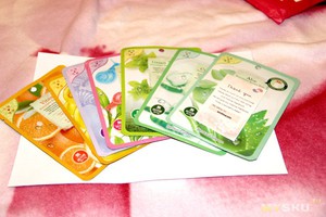 Всякие корейские масочки для лица и волос в пакетиках