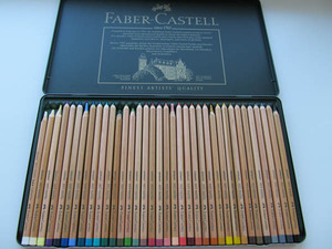 Набор пастельных карандашей