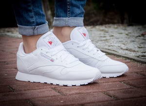 Кроссовки reebok classic