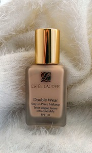 Тональник estee lauder double wear