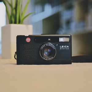 Leica minilux