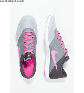 Nike Studio Trainer 2