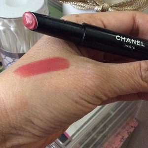 Помада Chanel Rouge Coco Stylo