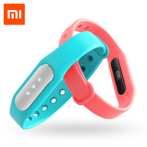 Фитнес-браслет Xiaomi Mi Band 2