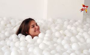 Белые шарики для сухого бассейна