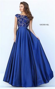 2016 Navy Floral Appliques Open Back Sherri Hill 50346 Beaded Prom Dress