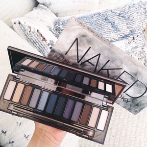 Urban Decay Naked Smoky